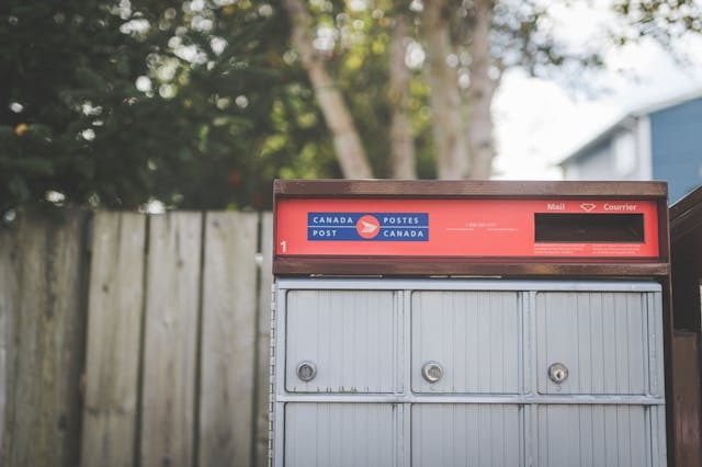 La grève des postes : une leçon sur l’opportunité dans l’adversité